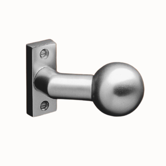 OGRO Türknopf PB3548, 8 mm Vierkant, gekröpft, Kugelform, festdrehbar, auf eckiger Rosette - Aluminium F7